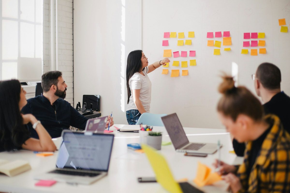 AI-training — workshop met team en memoblaadjes